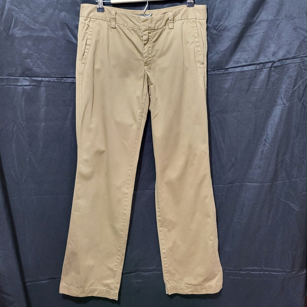 Gap Women Straight Fit Straight Leg Khaki Cotton Pants Size 4 Regular